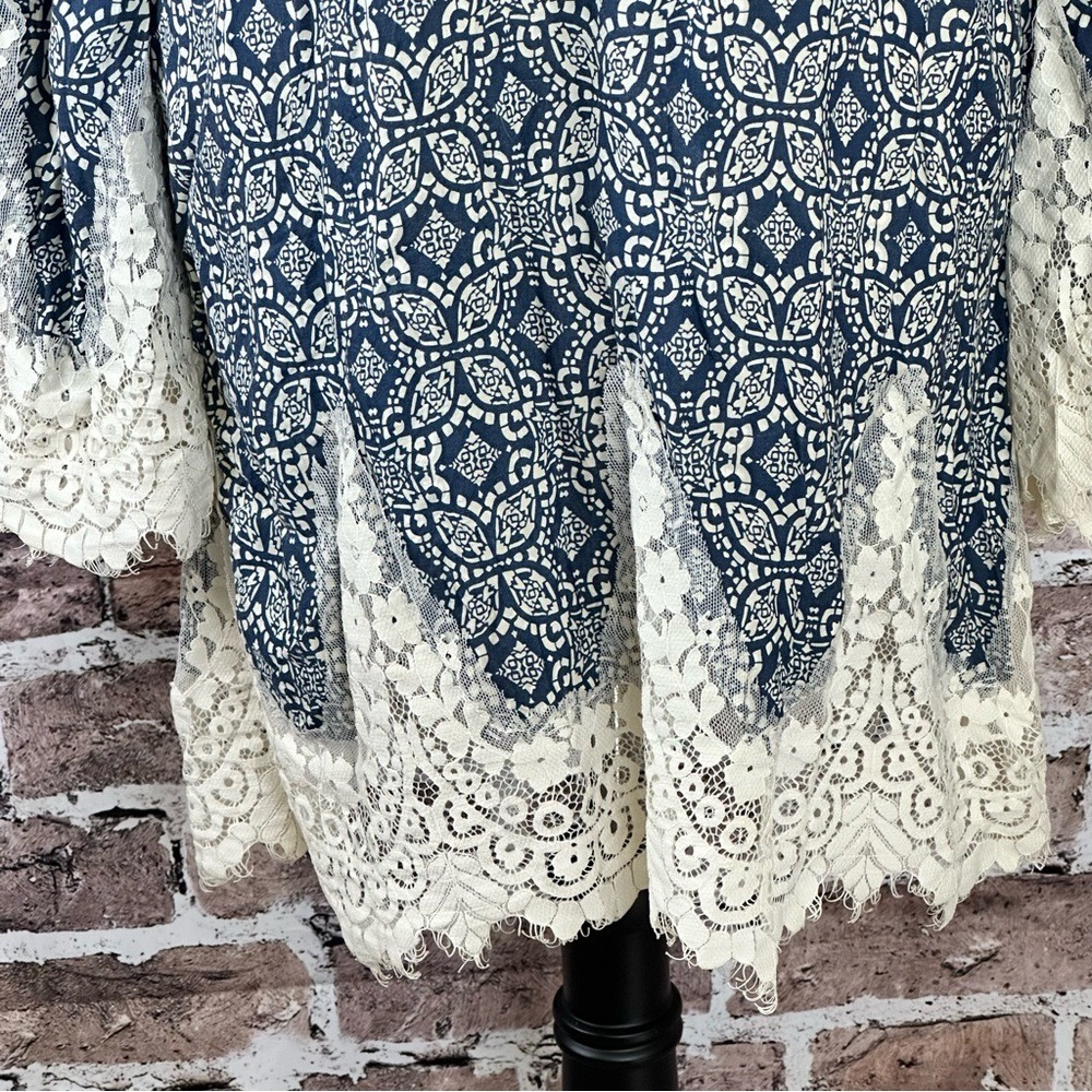 Blu Pepper Boho Crochet Lace Trim Tunic Dress Navy Geometric Print Size Large - Picture 2 of 14